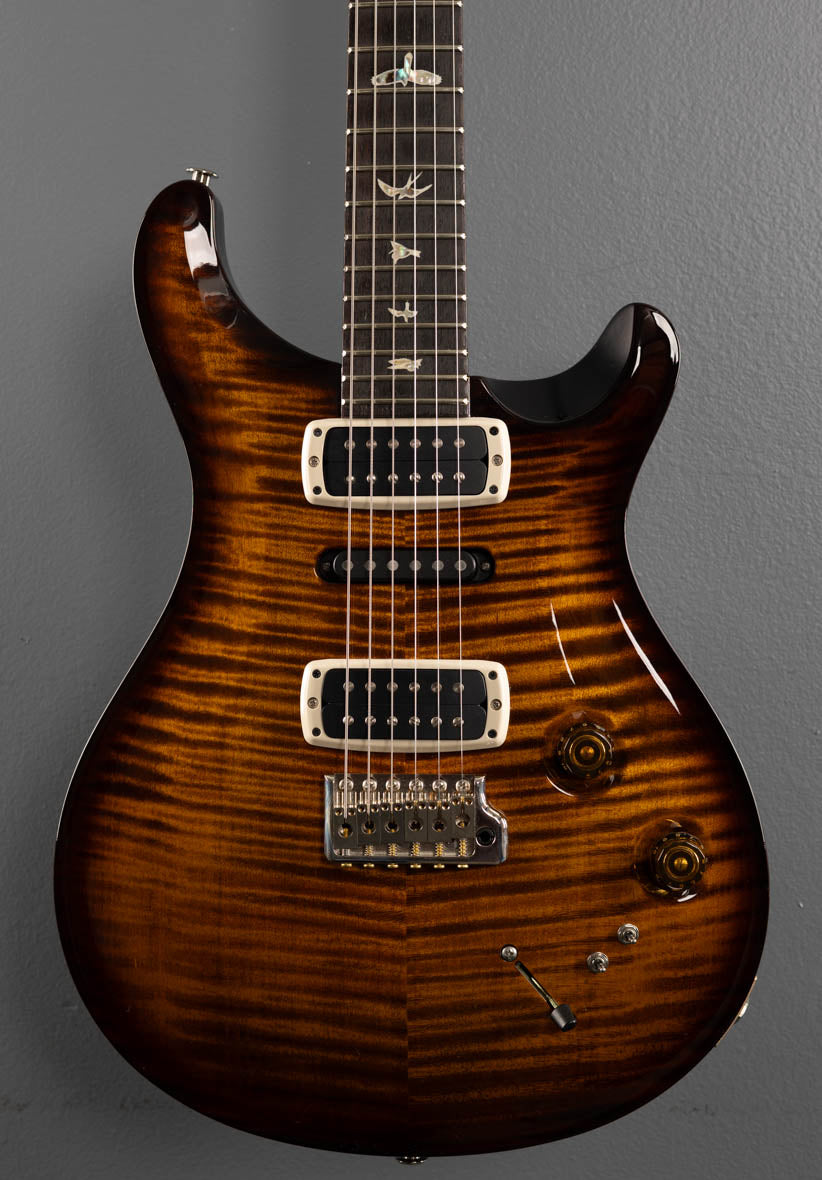 Modern Eagle V, &