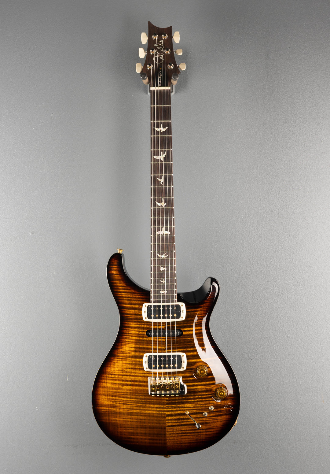 Modern Eagle V 10 Top - Black Gold Wraparound Burst