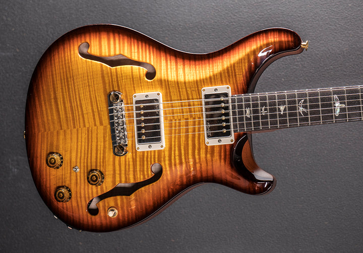 Hollowbody II Piezo 10 Top - Faded Tri-Color Sunburst