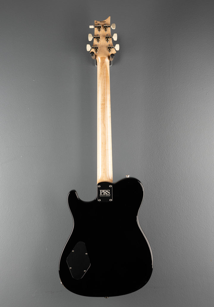 NF53 - Black