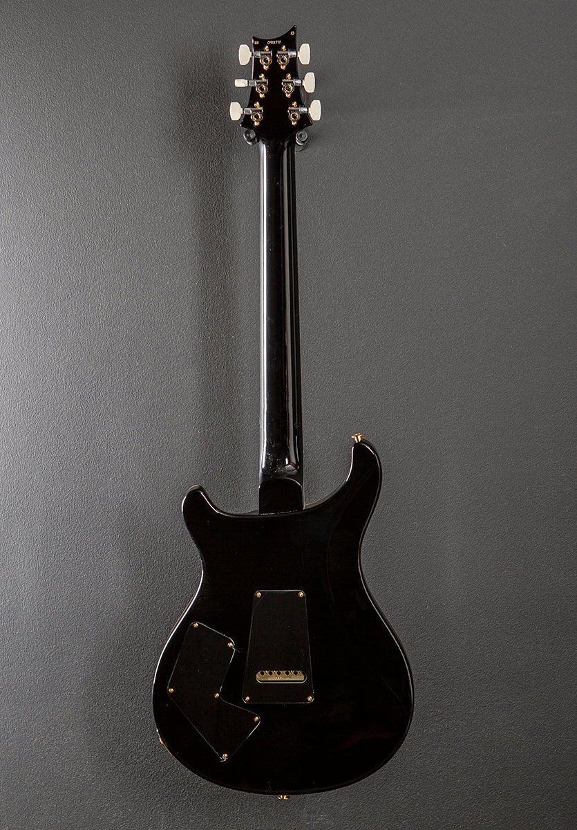 Modern Eagle V 10 Top - Gray Black