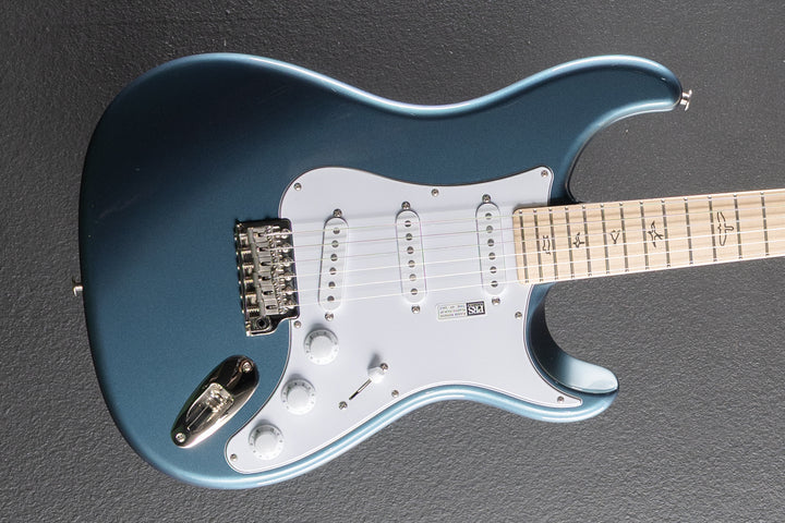 John Mayer Silver Sky - Venetian Blue w/Maple