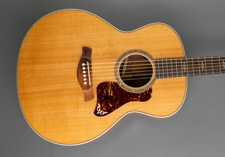 Used Gold Label 814e &