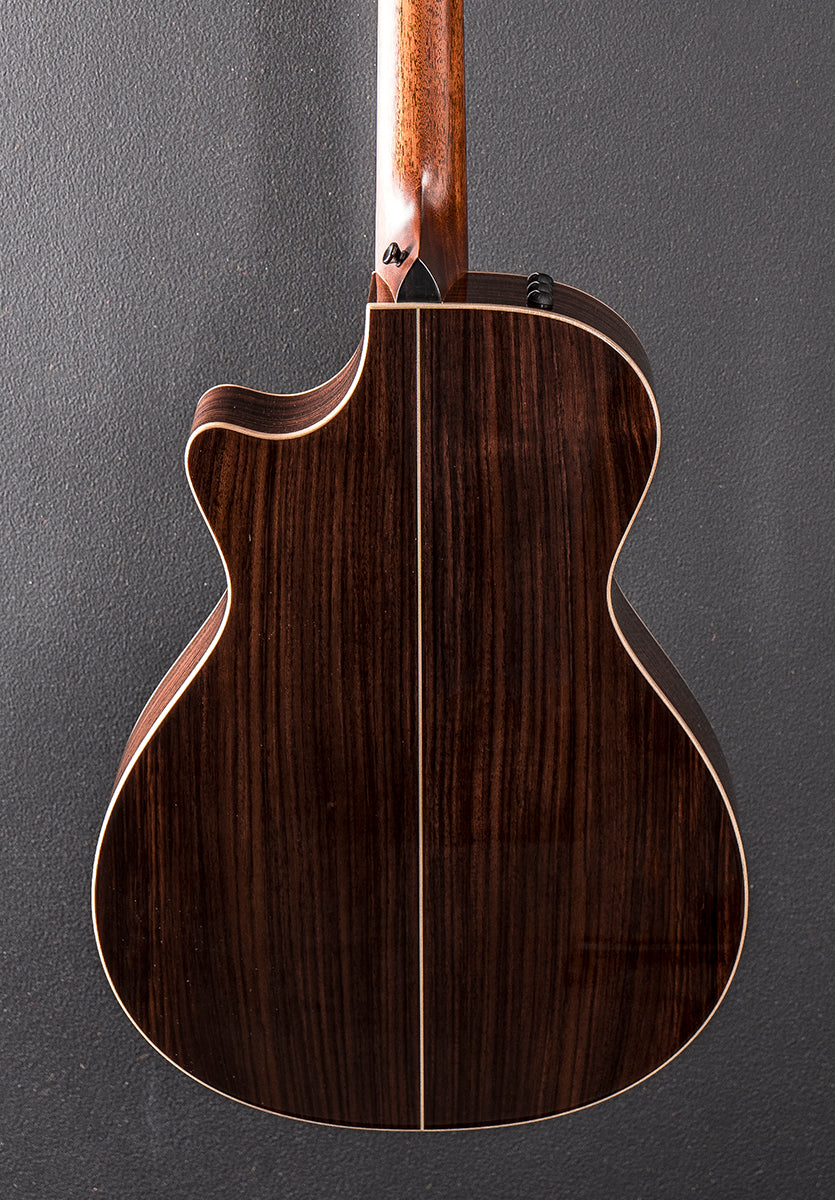 Used 812CE &