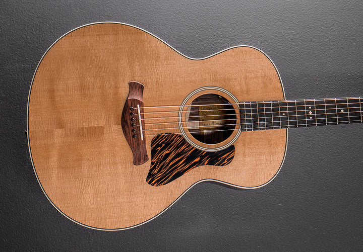 Used Gold Label 714E &