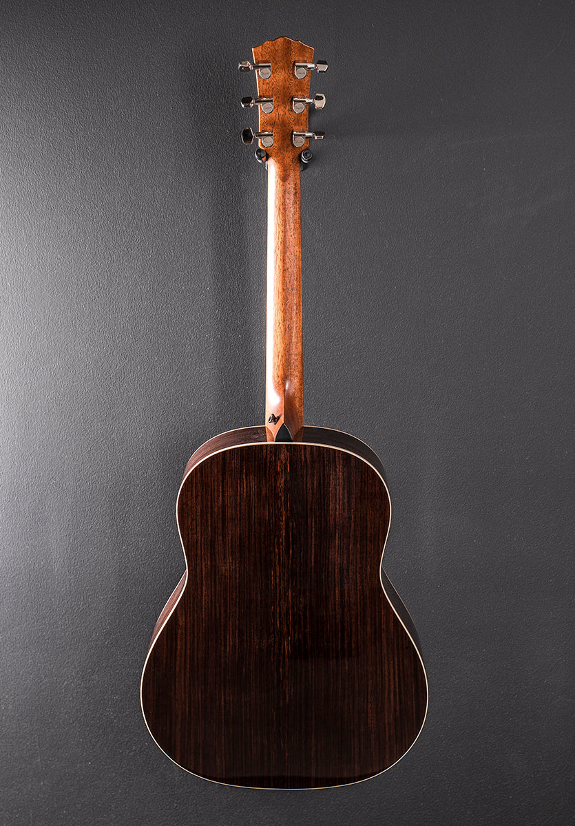 Gold Label 717E Blacktop