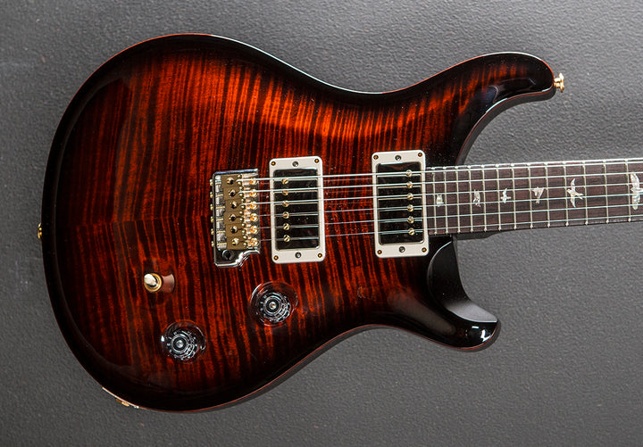 Custom 24 10 Top &