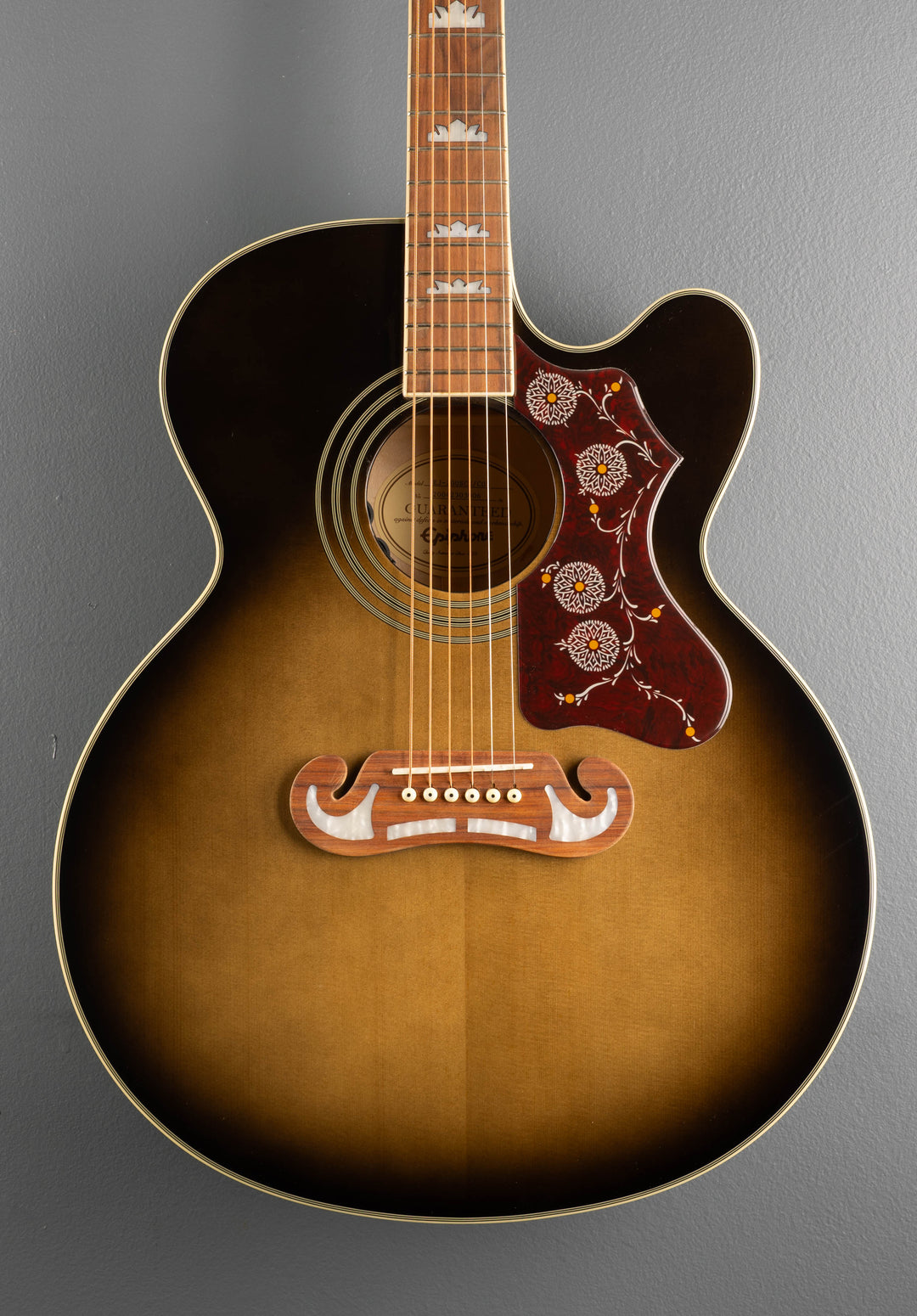 EJ-200SCE - Cobra Burst