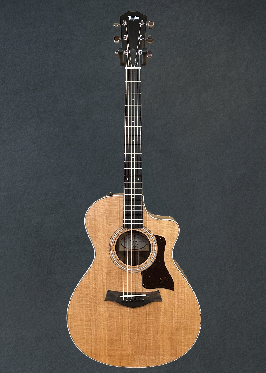 USED 212CE Walnut &