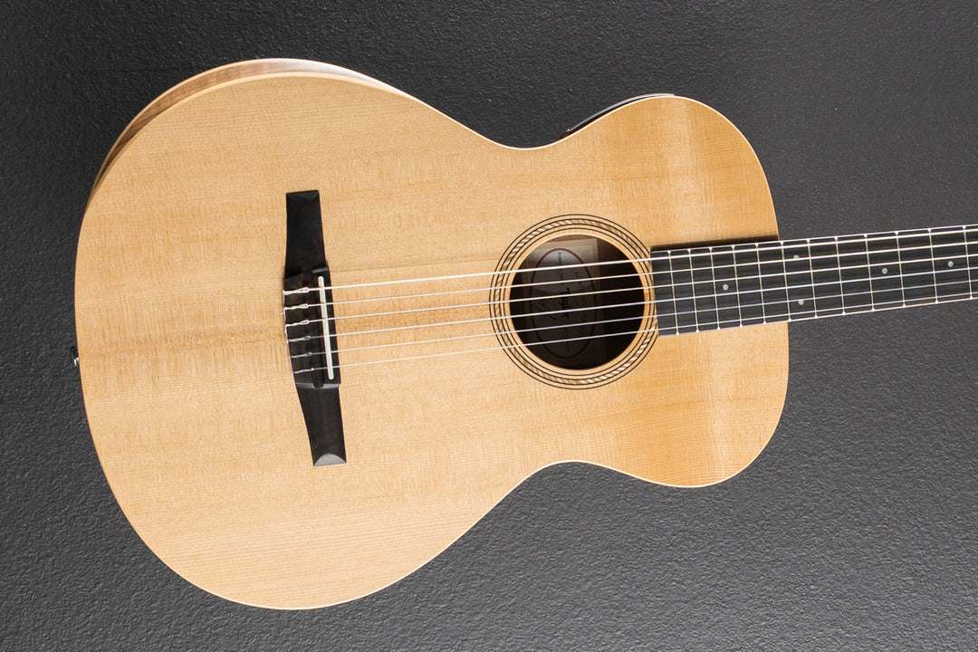 USED Academy 12E-N &