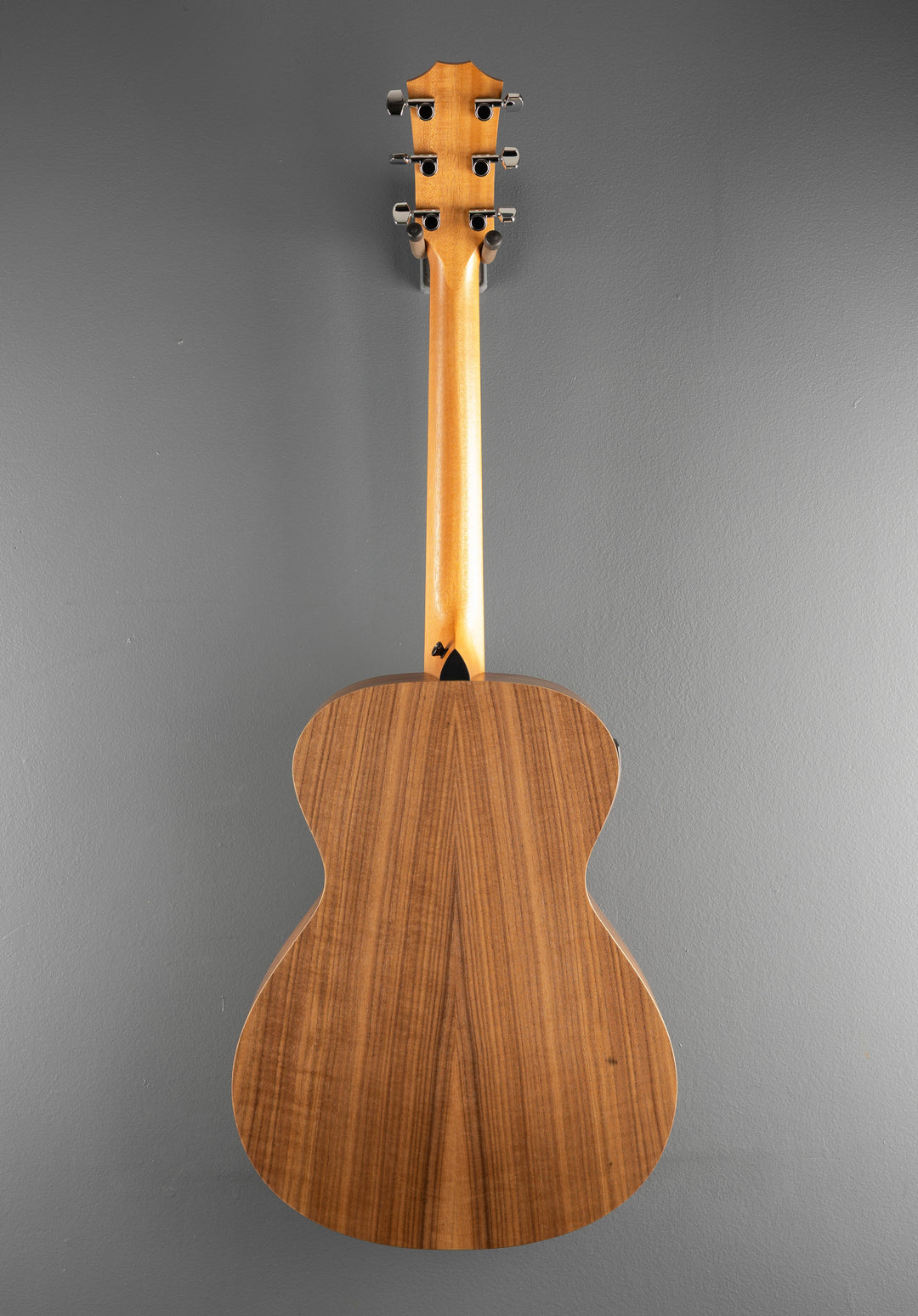 USED Academy 12E &