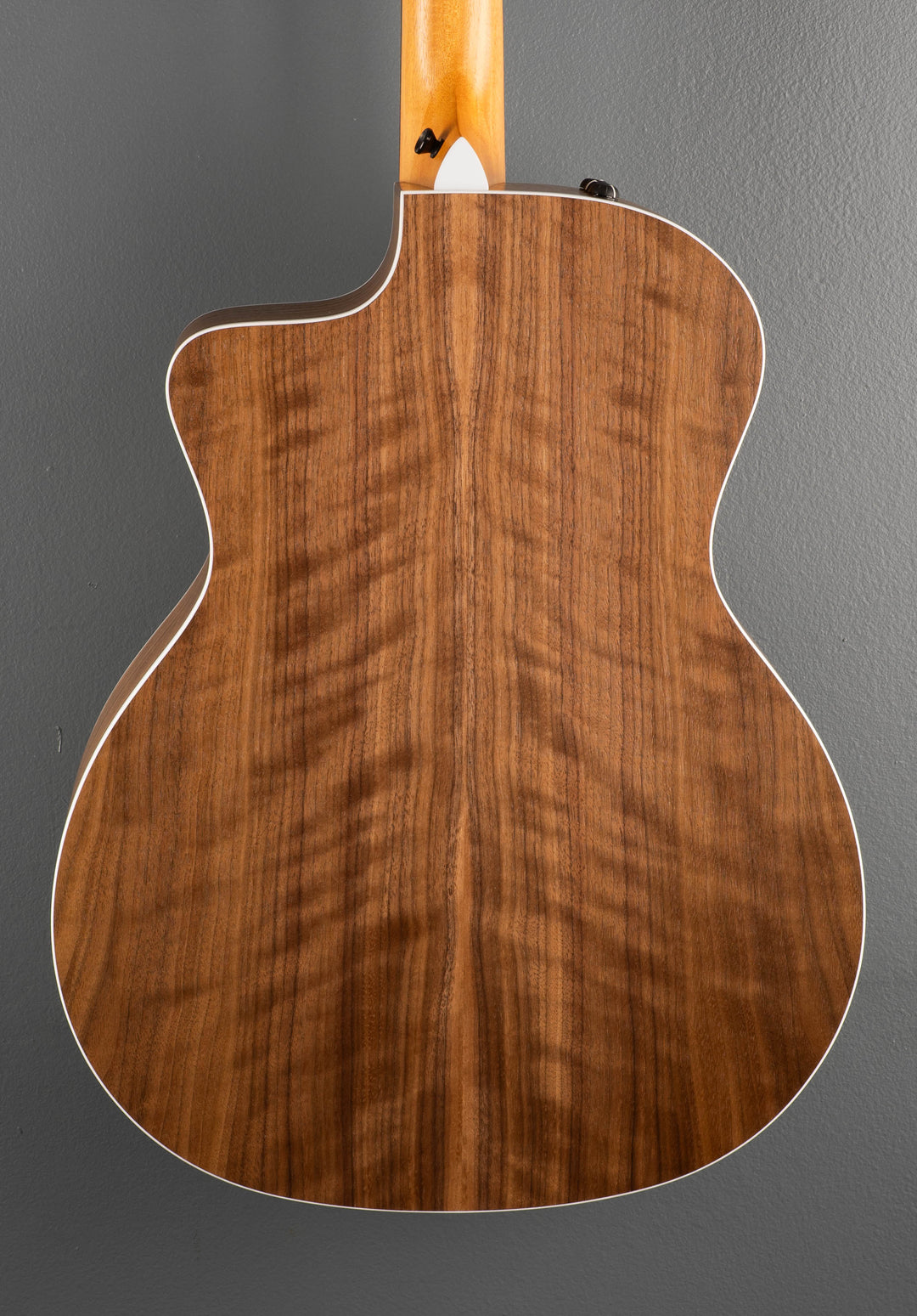 USED 214CE Walnut &