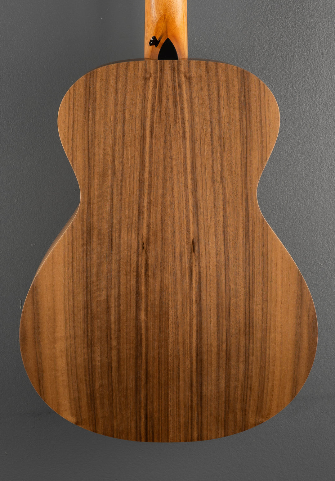 USED Academy 12E-N &