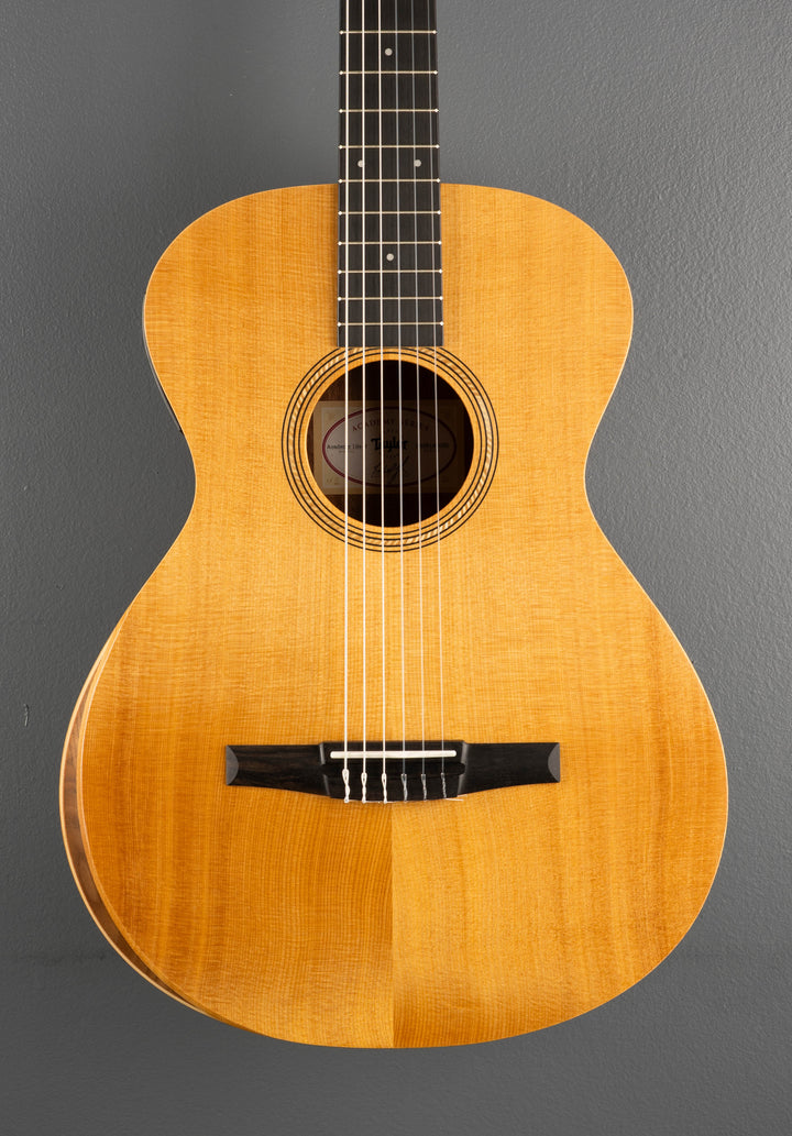 USED Academy 12E-N &