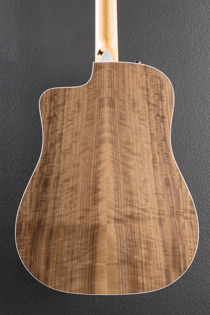 USED 210CE Walnut &