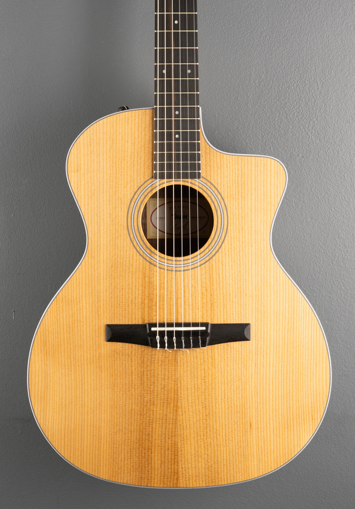 USED 214CE-N Walnut &