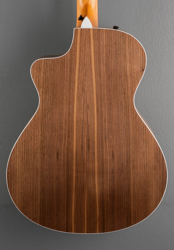 USED 212CE Walnut &