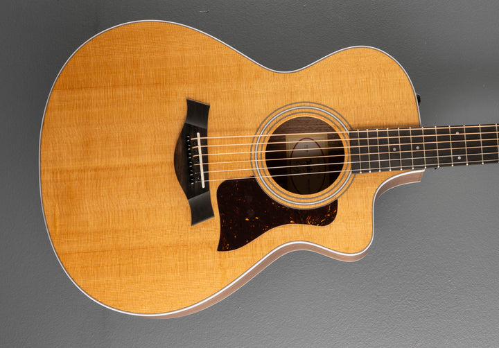 USED 212CE Walnut &