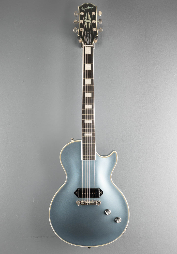 Jared James Nichols "Blues Power" Les Paul Custom - Aged Pelham Blue