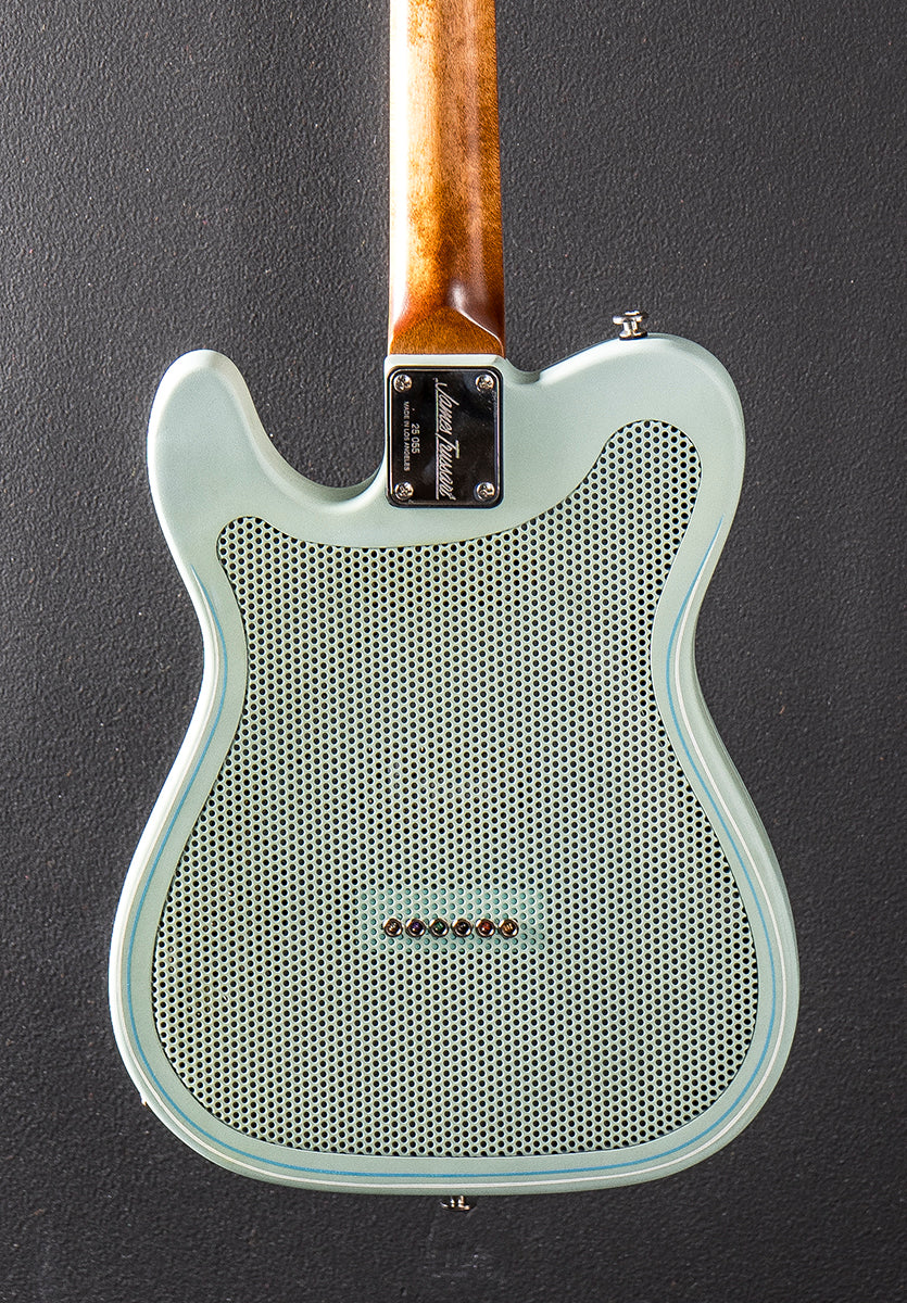 Deluxe Steelcaster &