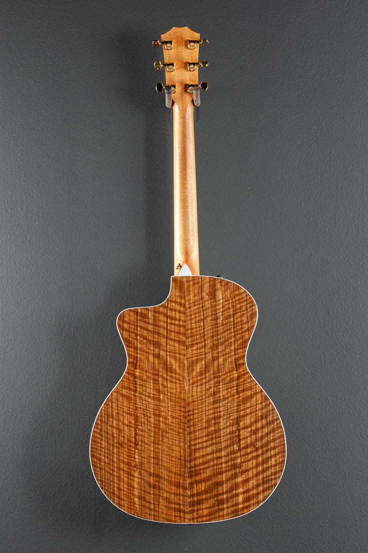 214CE DLX SEB