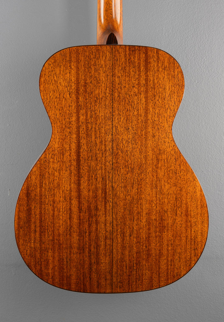 000-18 Modern Deluxe