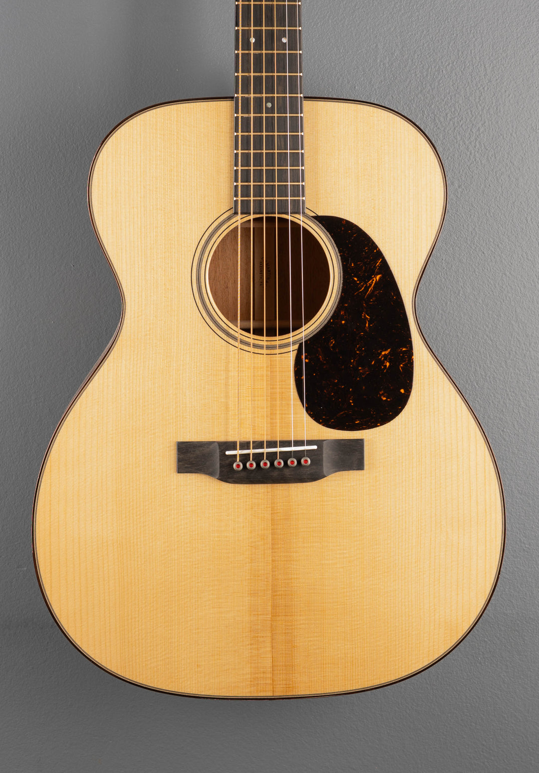000-18 Modern Deluxe