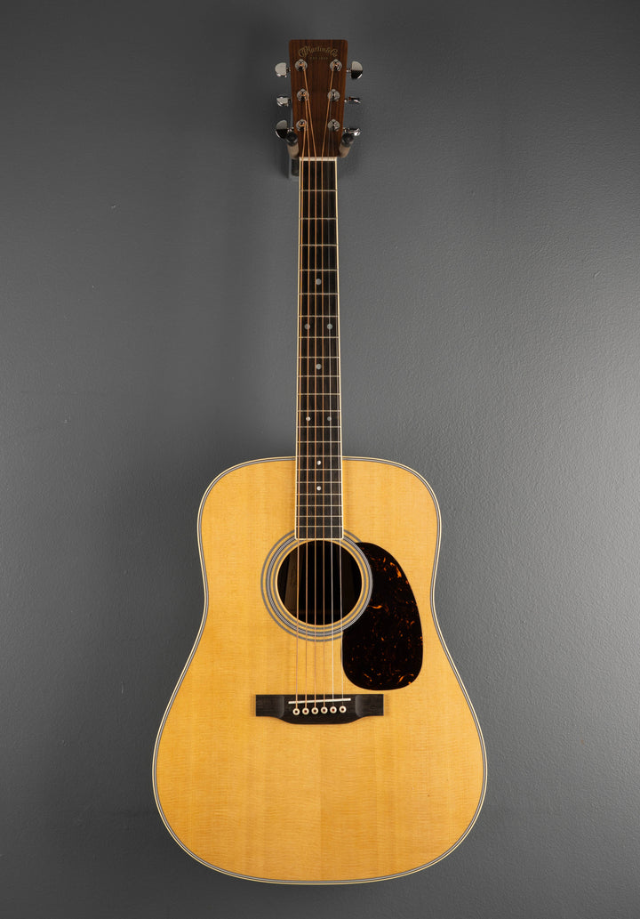 New For 2025 D-35 - Gloss Natural