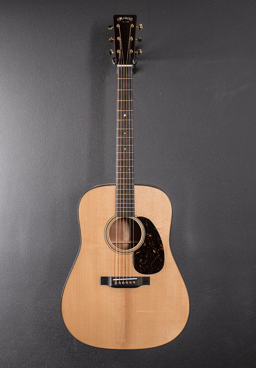 D-18 Modern Deluxe