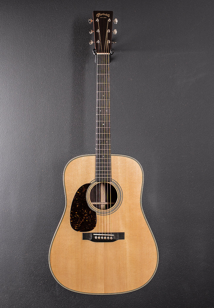 New for 2025 HD-28E w/Fishman Aura VT Blend Left Hand- Gloss Natural