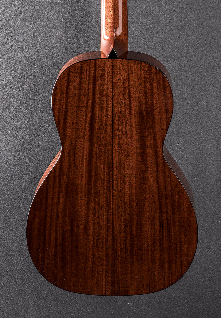 01 12-Fret Mahogany