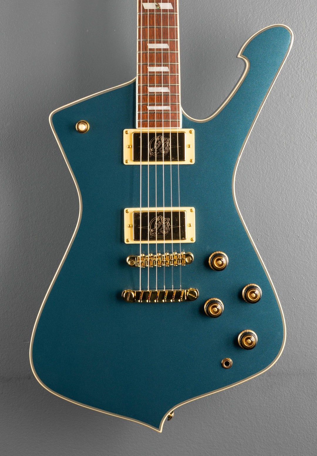 IC420 Iceman - Antique Blue Metallic