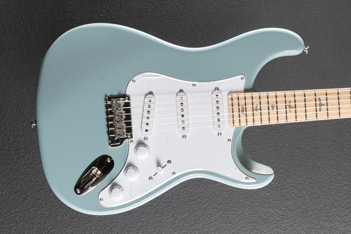 SE Silver Sky w/Maple, &