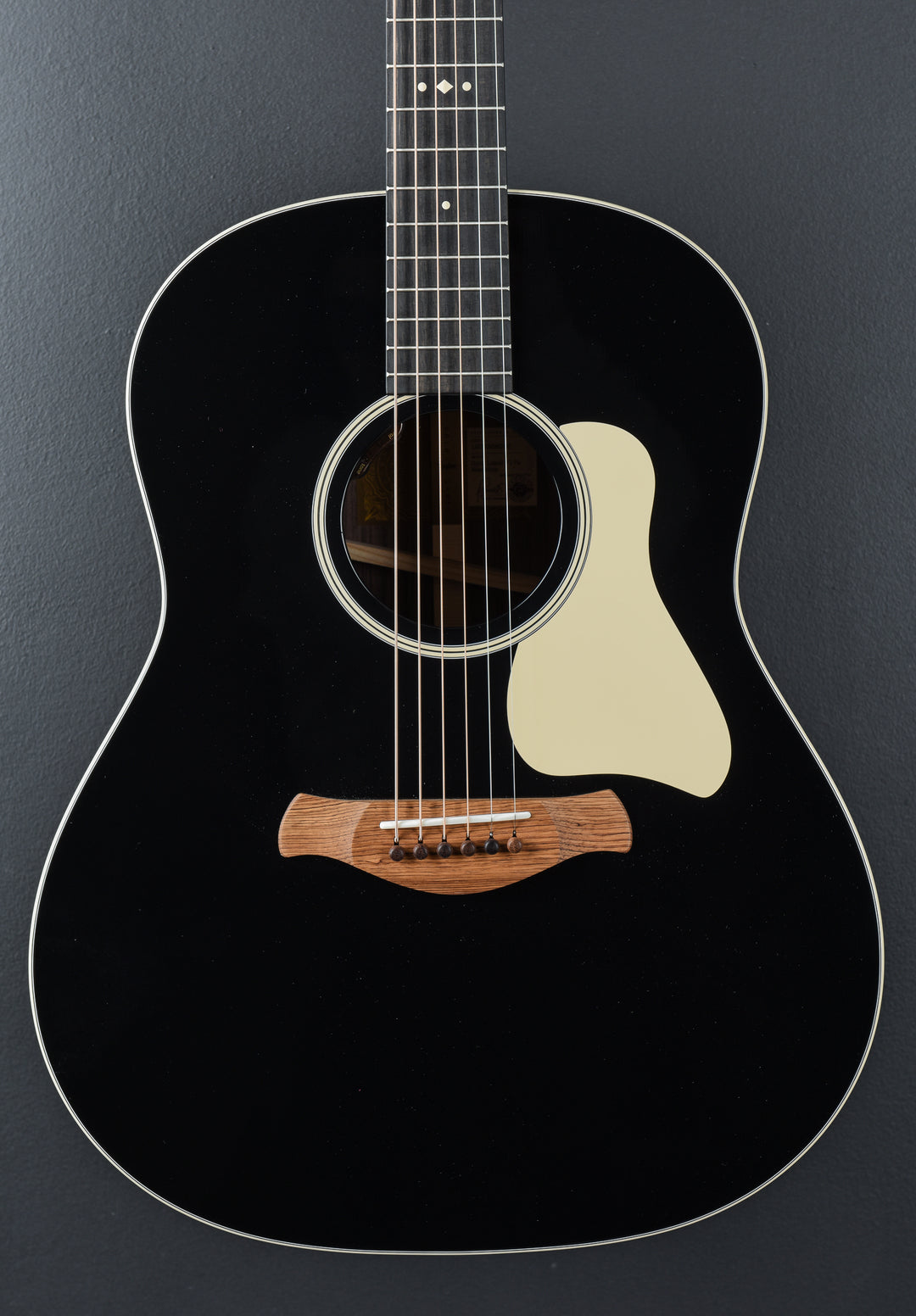 Gold Label 717E Blacktop