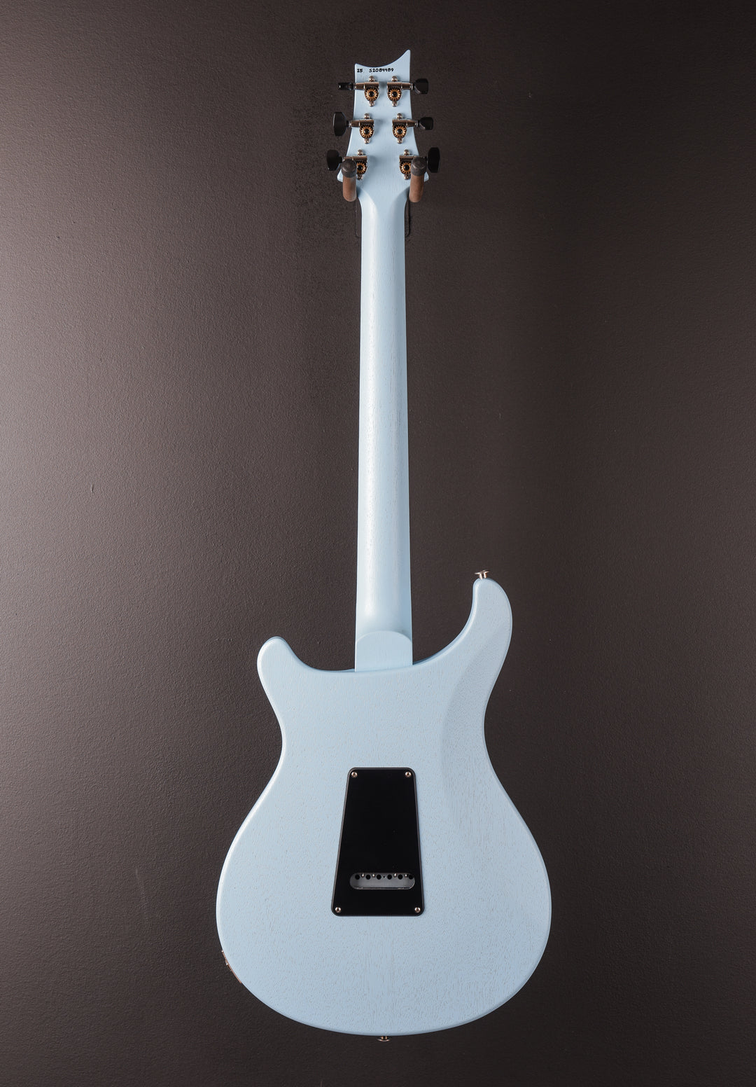 S2 Standard 22 Satin - Cloud Burst