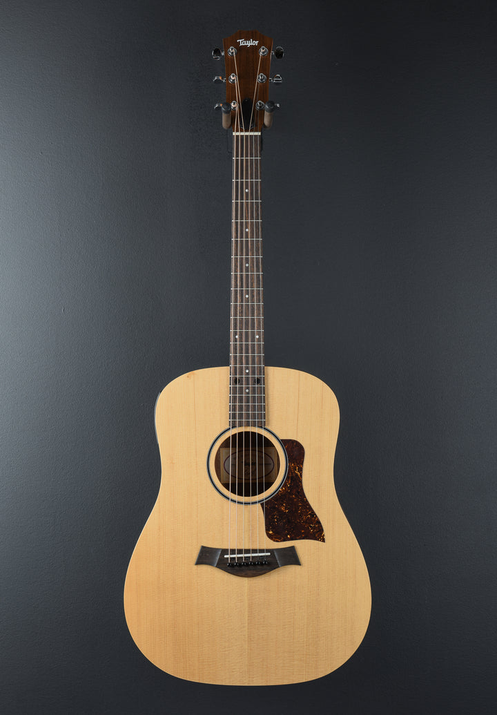 USED Big Baby Taylor (BBTe) &