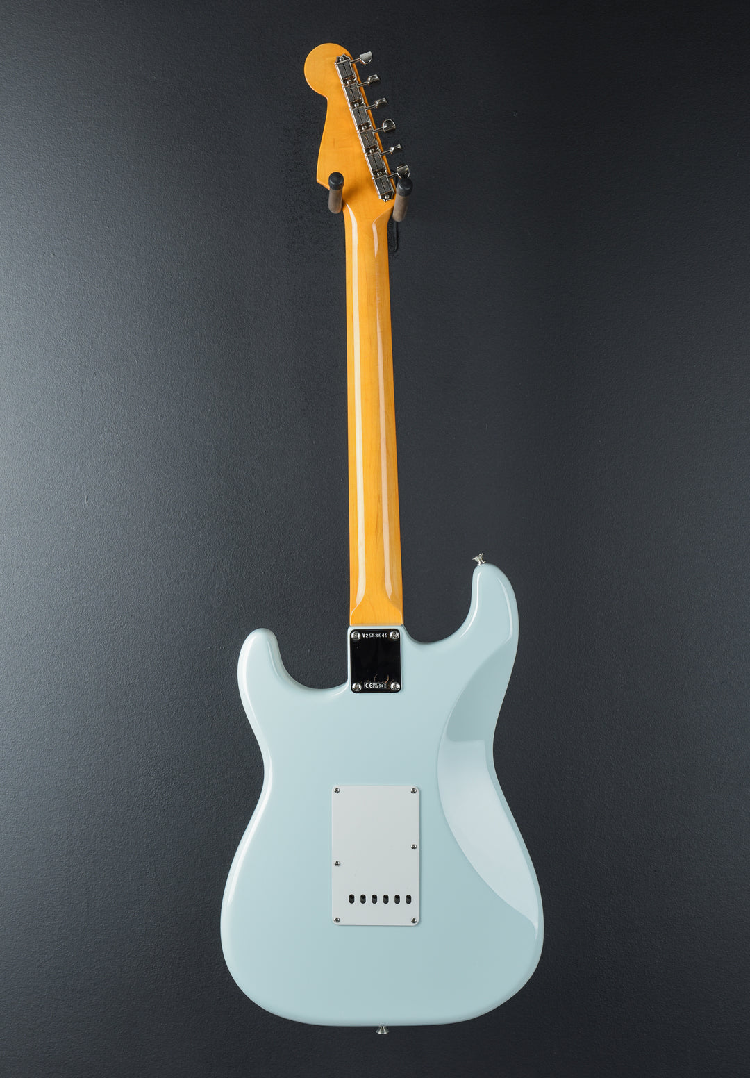 American Vintage II 1965 Stratocaster - Sonic Blue