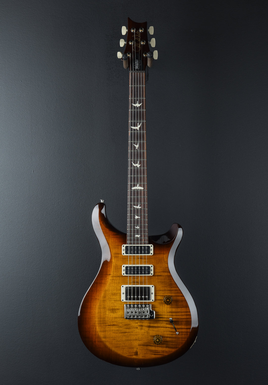 S2 Studio - Black Amber