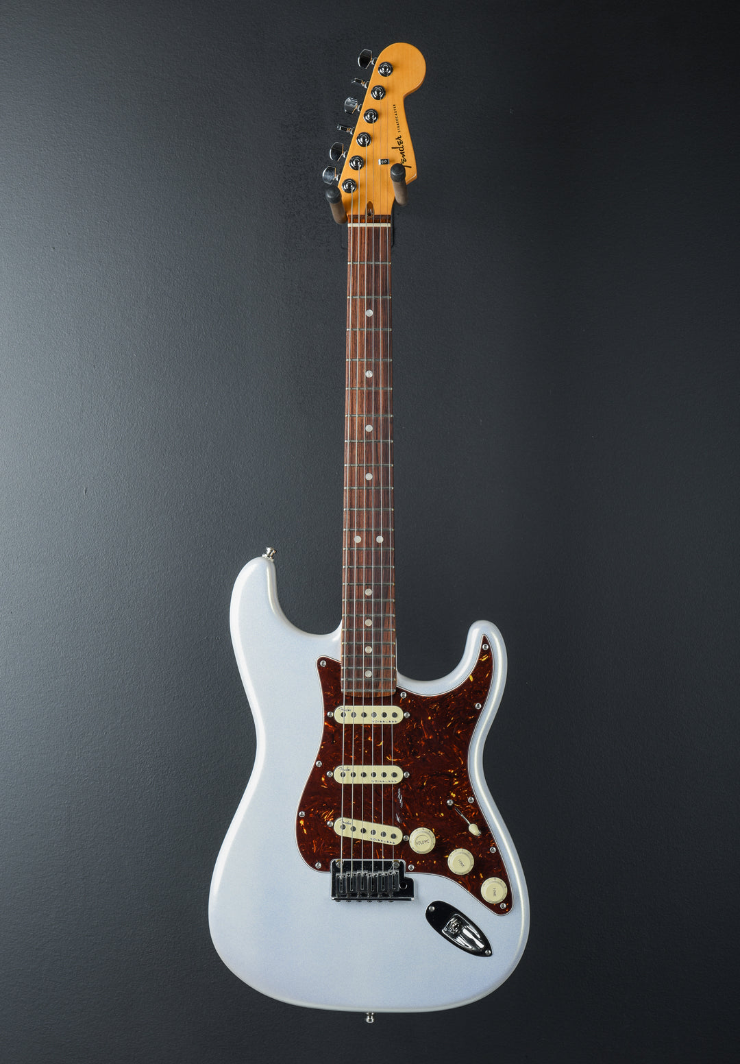 USED American Ultra Stratocaster &