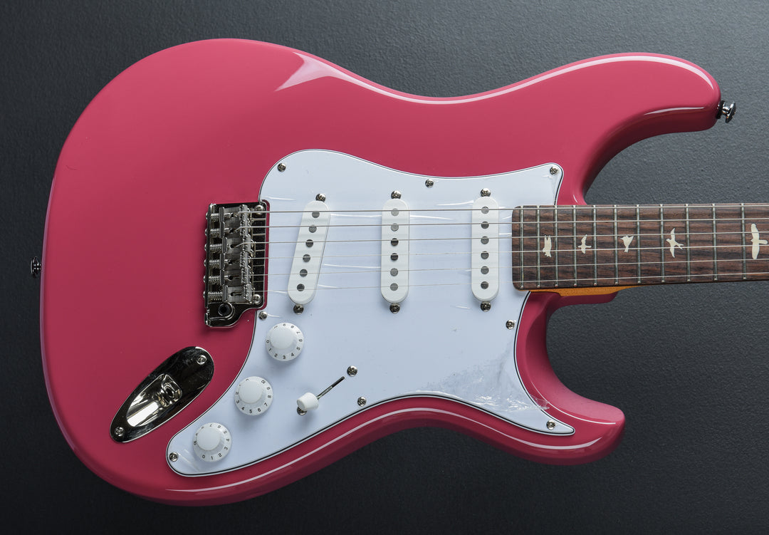 SE Silver Sky Rosewood &