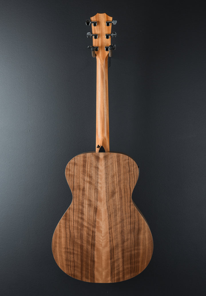 USED Academy 12E &