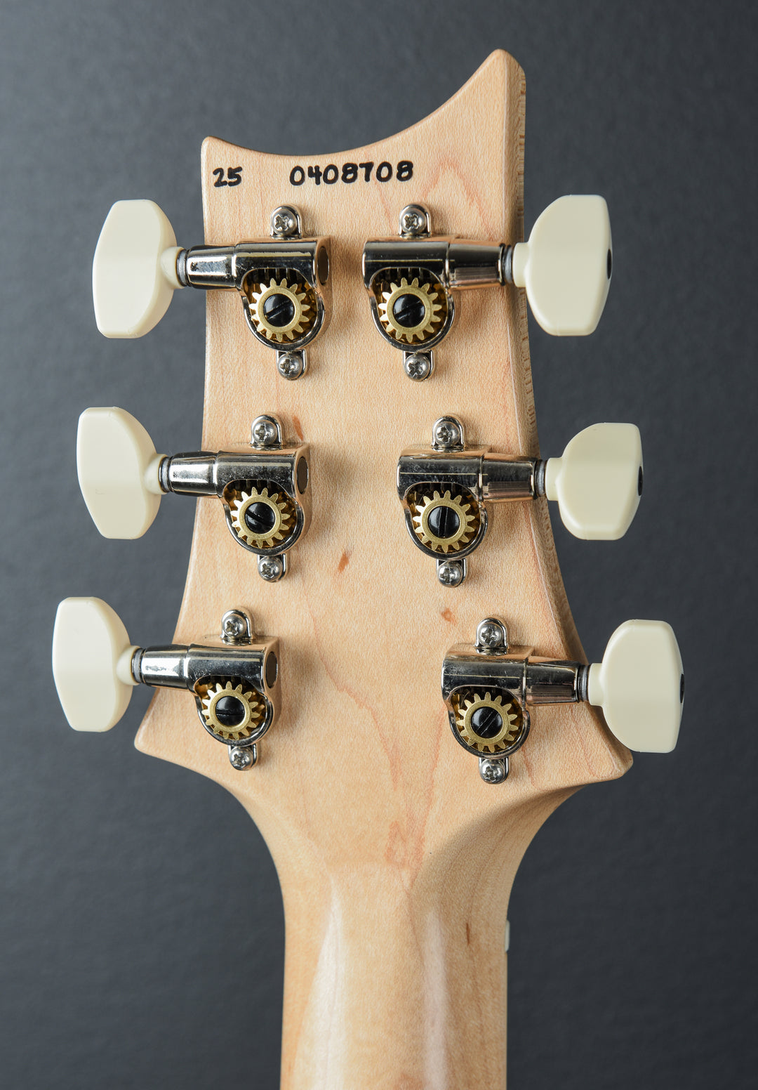 NF53 - Vintage Natural