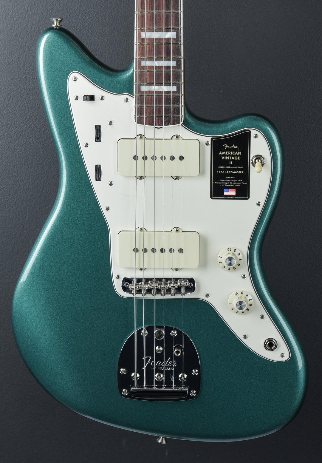 American Vintage II 1966 Jazzmaster - Sherwood Green Metallic