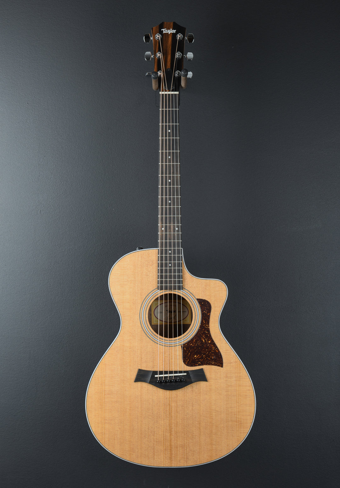USED 212CE Walnut &