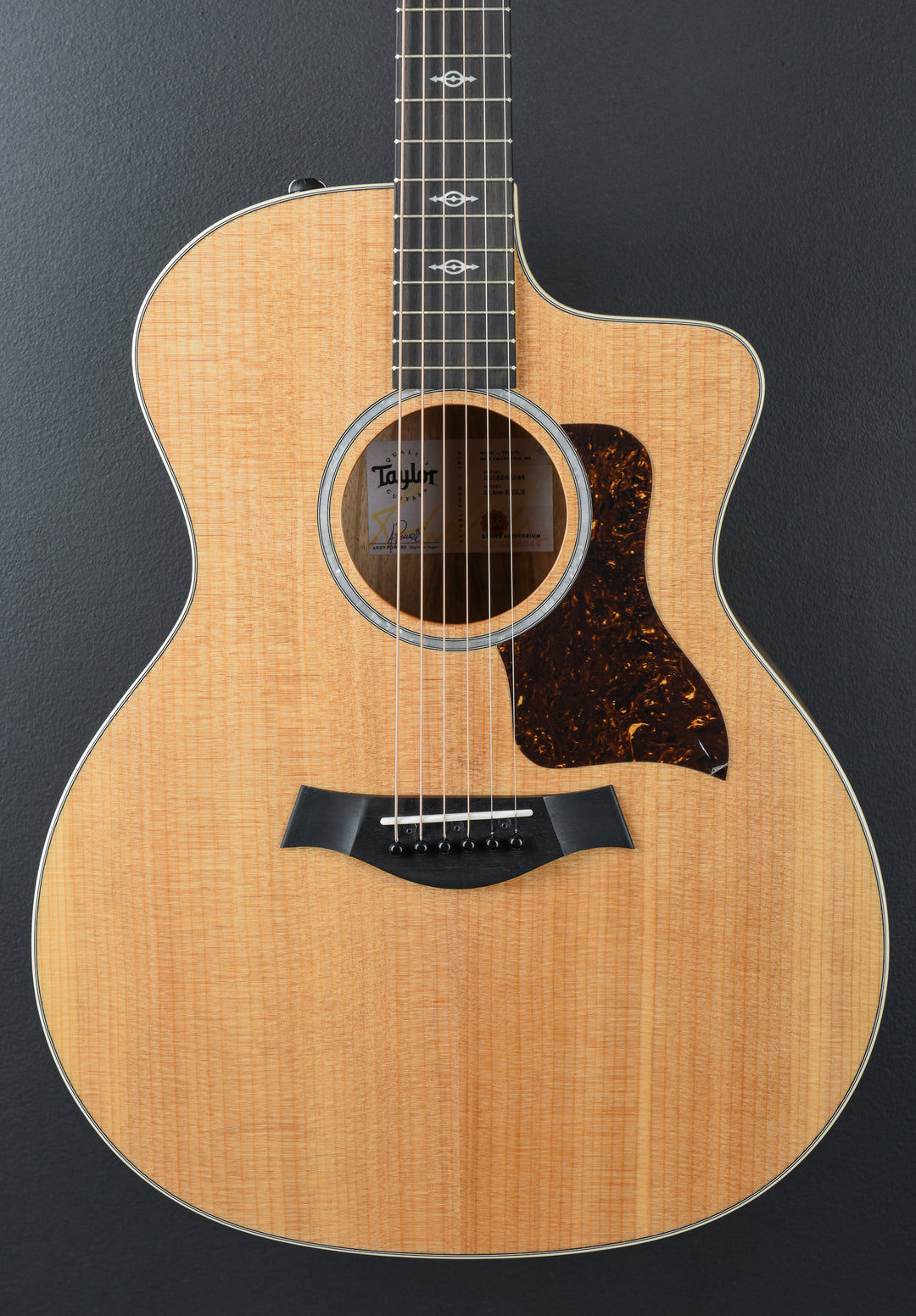 USED 214CE-K DLX &