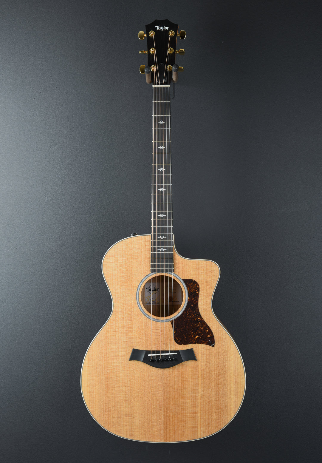 USED 214CE-K DLX &