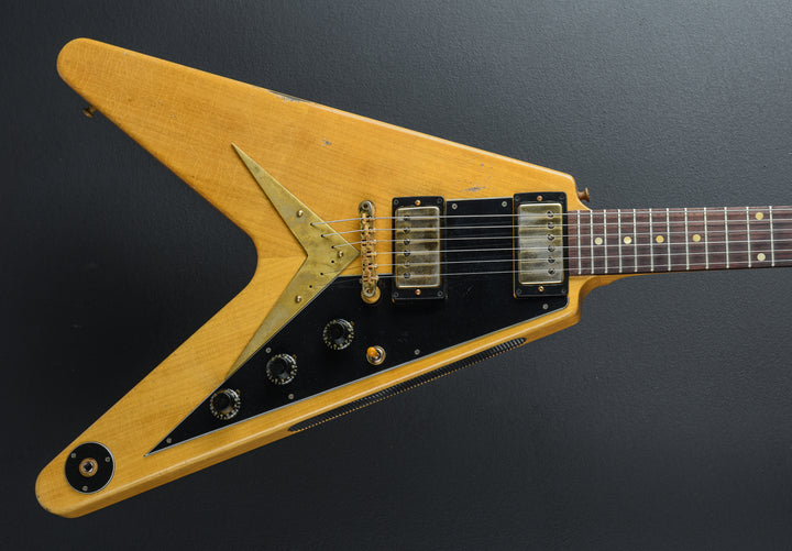 1958 Korina Flying V Reissue (Black Pickguard) Heavy Aged - Antique Natural