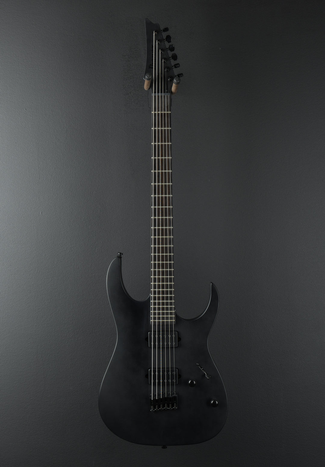 Iron label RGRTBB21 Baritone - Black Flat