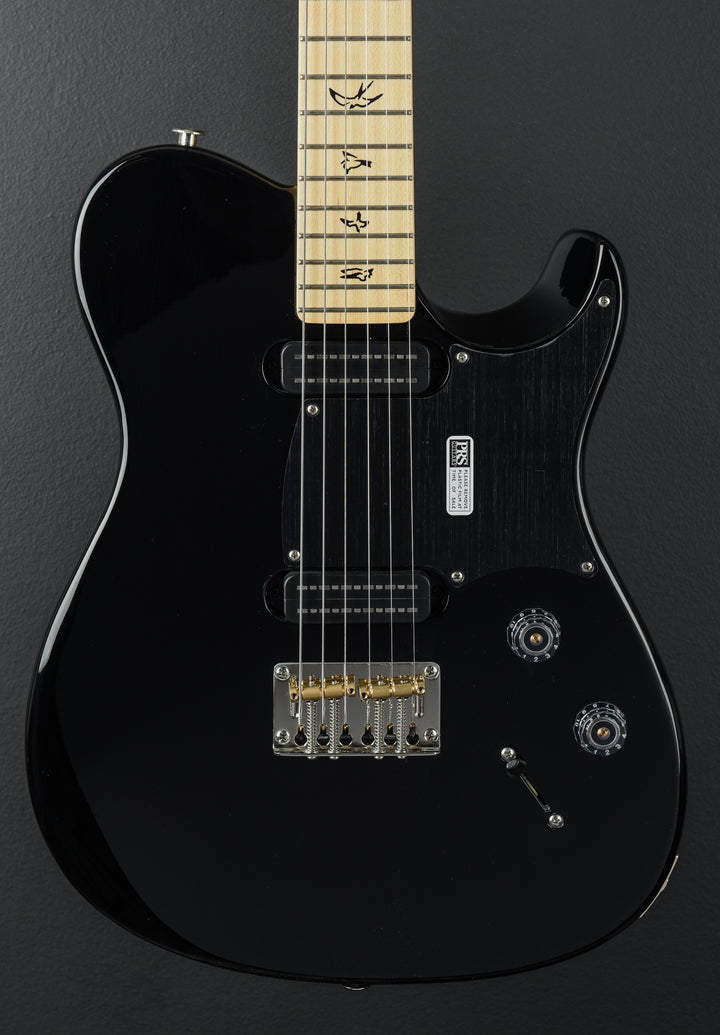 NF53 - Black