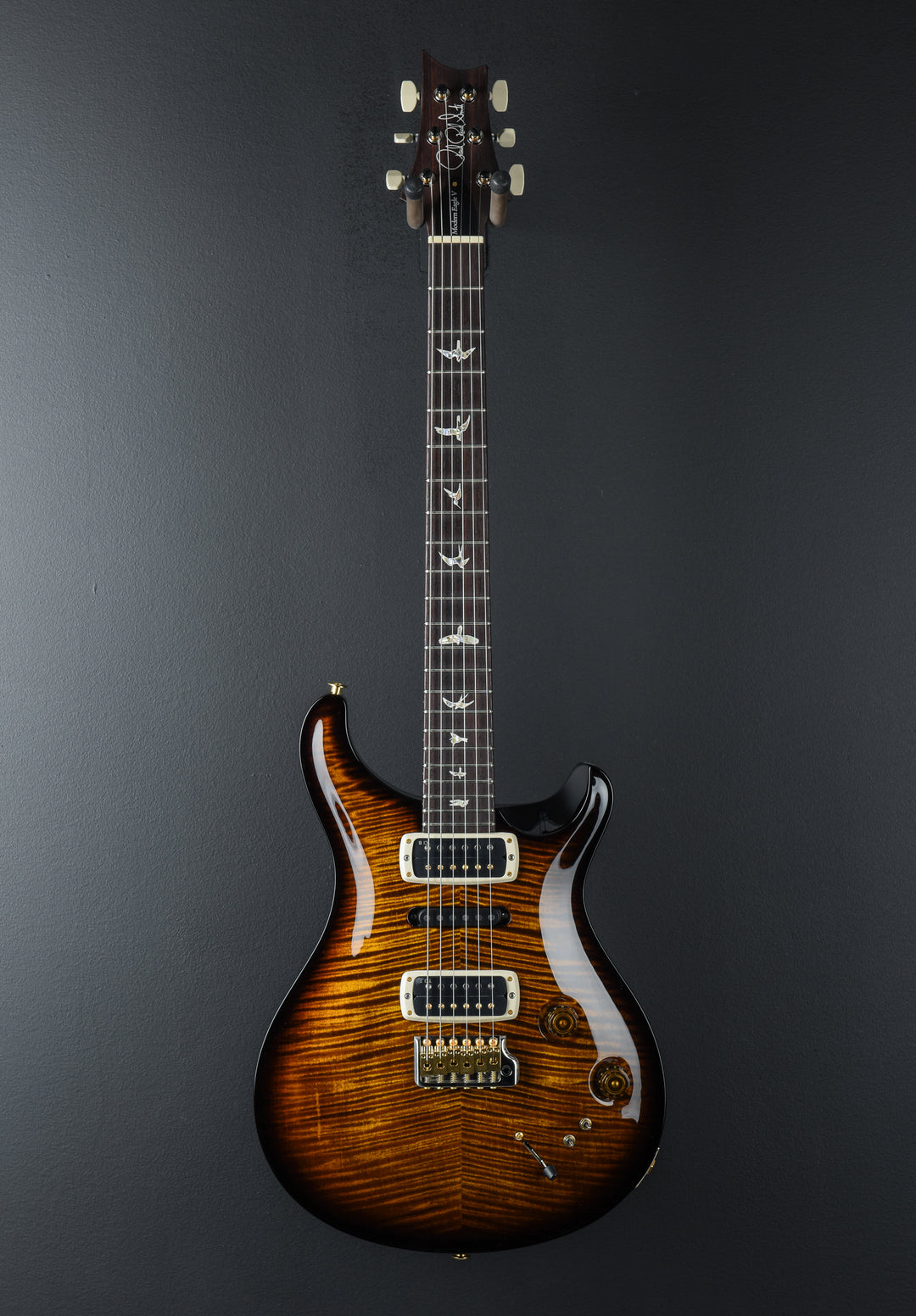 Modern Eagle V 10 Top - Black Gold Wraparound Burst